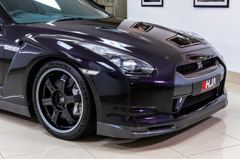 Nissan GT-R R35 Spec V Ultimate Black Metallic Opal LAC Midnight Purple 4 JDM Fast Modern Classic Japanese Supercar Skyline For Sale