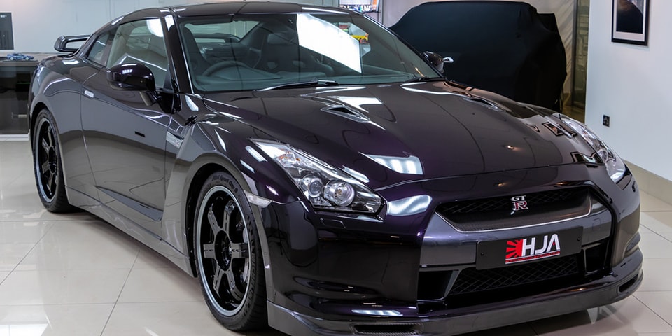 1 Of 1 U K 11 Nissan Gt R R35 Spec V For Sale Hypebeast