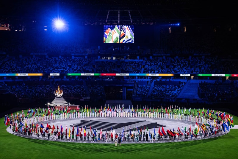2020 Tokyo Summer Olympics World Records Upsets highlights recap 100m USA China Japan ROC Italy Sports Britain weightlifting Naomi Osaka Simone Biles Lu Xiaojun Cheung Ka-Long Caeleb Dressel tokyo Oksana Chusovitina Sha’Carri Richardson