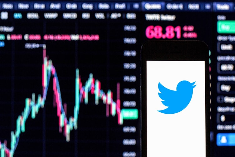 Twitter’s Image-Cropping Algorithm Favors Younger, Slimmer and Lighter Faces, Competition Winner Finds