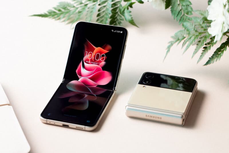 Samsung Unveils Galaxy Z Flip 3 Hypebeast Samsung Unveils Galaxy Z Flip 3 Hypebeast