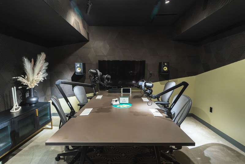 Shopify New York Opening Space Entrpreneur Photography Studio Podcast Studio E-commerce