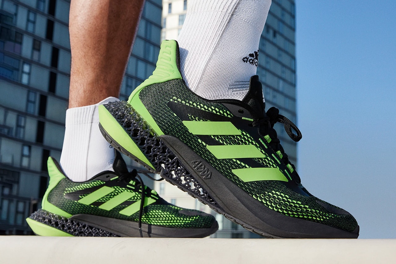 adidas running 4dwfd pulse core black signal green carbon Q46451 official release date info photos price store list buying guide