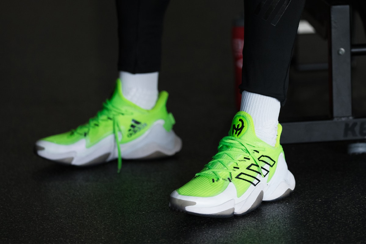 Adidas представляет фирменные тренировочные кроссовки Патрика Магомеса Mahomes 1.0 Impact Flx, защитник НФЛ Канзас-Сити Чифс 
