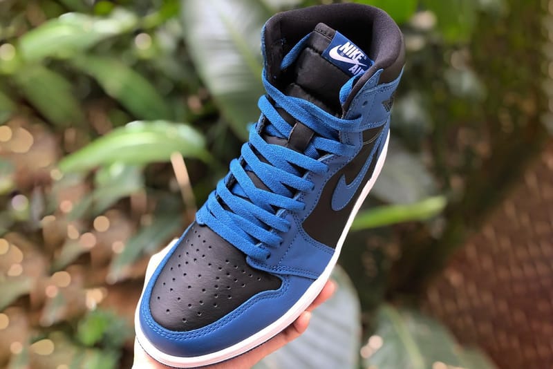 dark blue air jordans 1