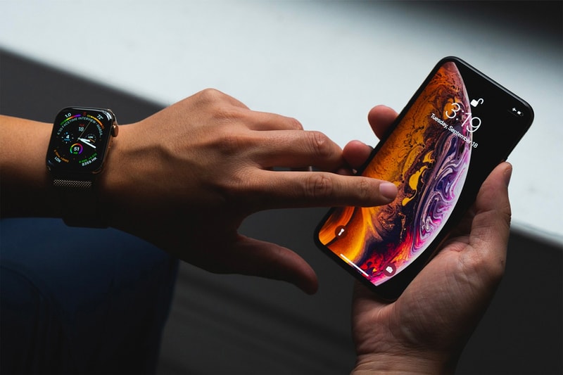 apple iphone ipad watch wireless connection connectivity lte optis technology violation patent lawsuit legal 300 million usd fine royalties trial 