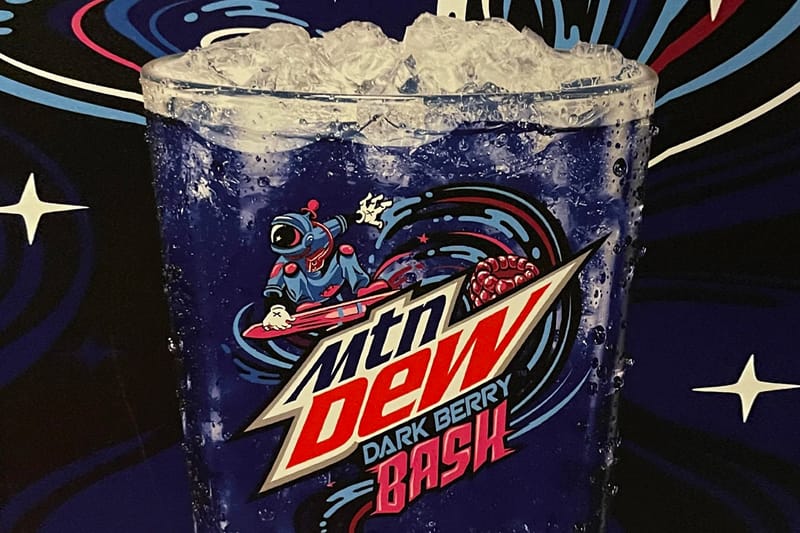 Applebee’s Now Has an Exclusive Mountain Dew Flavor, Dark Berry Blast