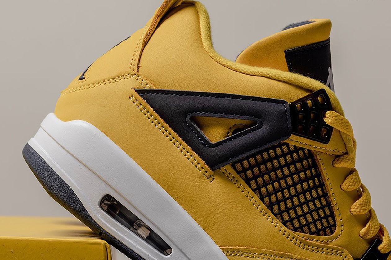 air jordan 1 low og shattered backboard wtaps new balance 990v2 stussy birkenstock boston air jordan 4 lightning kerwin frost adidas superstar superstuffed kanye west yeezy boost 350 v2 light concepts new balance 57 40 headin home sacai fragment design nike ldwaffle blackened blue pharrell humanrace sichona nike ispa drifter indigo jordan brand