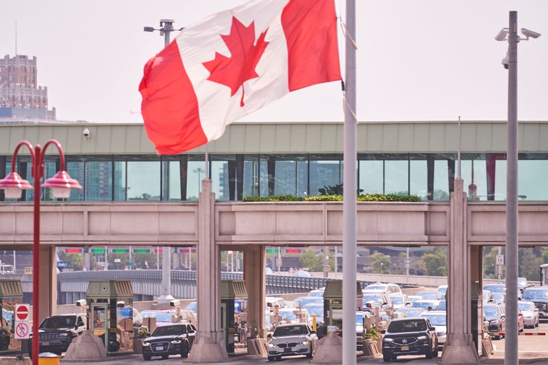Canada opens border to US visitors with vaccination news covid-19 coronavirus travel 