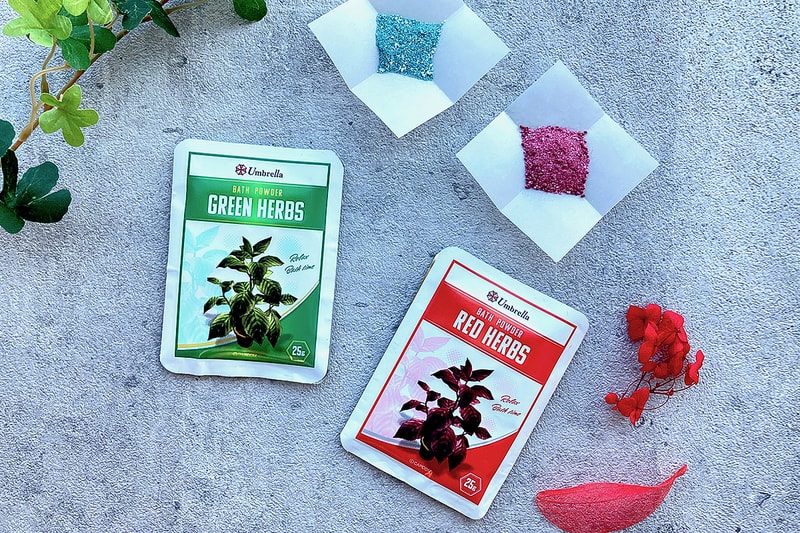 Capcom Umbrella Corporation Resident Evil Green and red healing herbs bath salts
