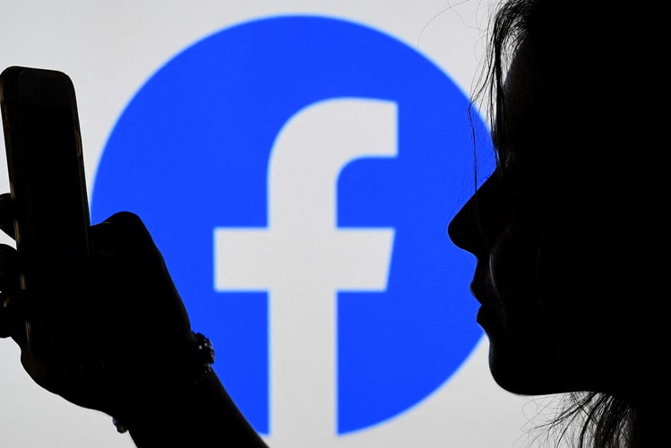 Facebook Says Post About a Death After the COVID Vaccine Was Most Popular on Its Platform