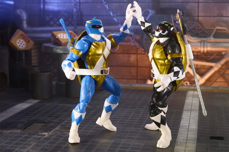 Hasbro Debuts First Teenage Mutant Ninja Turtles and Power Rangers Mash-up Figures TMNT miniature figures leonardo donatello lightning collection bandai america new york city raphael michelangelo
