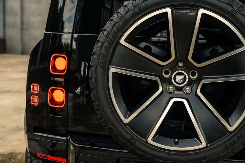 Heritage Customs Valiance New Land Rover Defender P400e Custom Built One-Off Commission Hand Build Niels van Roij Winston Gerschtanowitz Rims SUV Body Kit Customisation Program