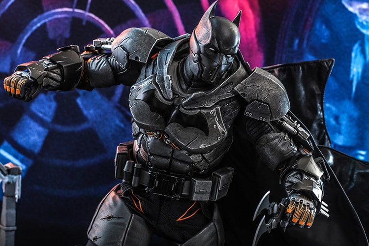 Hot Toys Crafts Special-Edition Batman and Cyborg 1:6 Figures