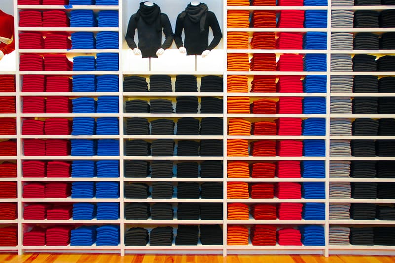 Here Are the Colors That Will Keep You Cool This Summer