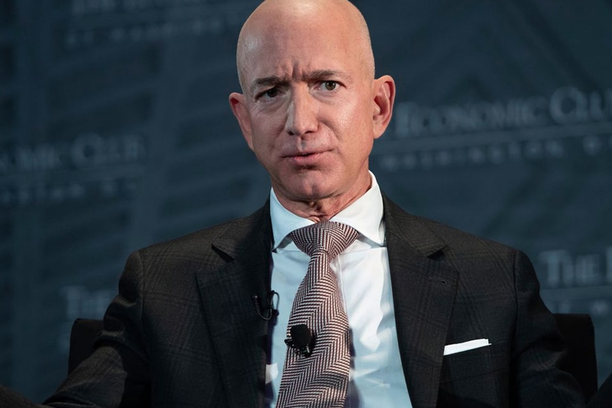 Top Talent From Jeff Bezos' Blue Origin Depart Company as Fight With NASA Escalates spacex billionaires space travel spaceflight spacex elon musk