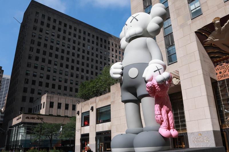 KAWS SHARE Sculpture Rockefeller Center New York