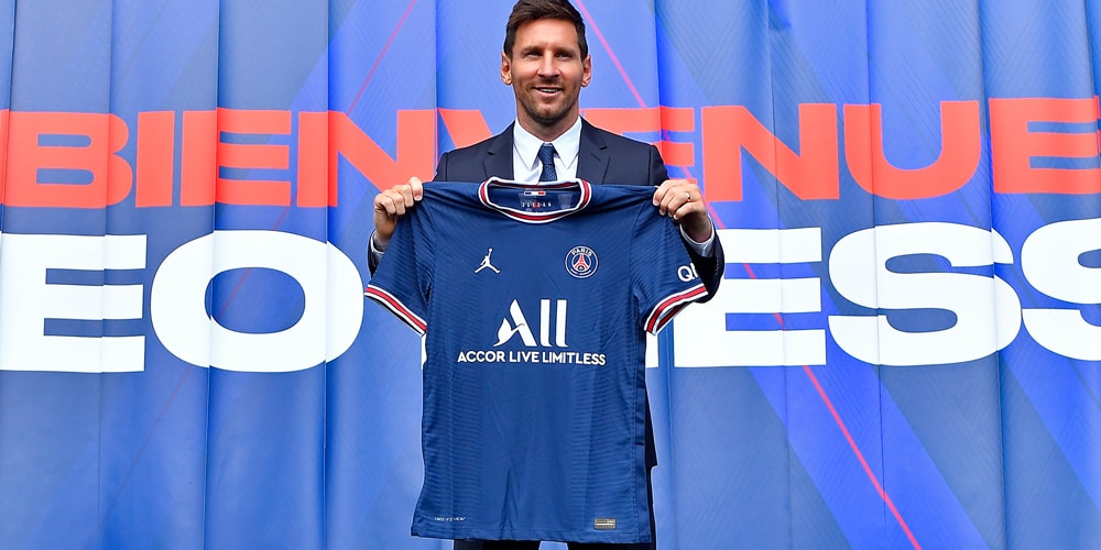 Lionel Messi's PSG Jersey Sold Out in 30 Minutes
