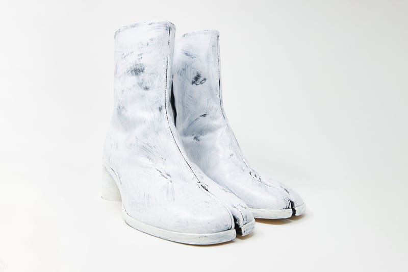 maison margiela white tabi boots