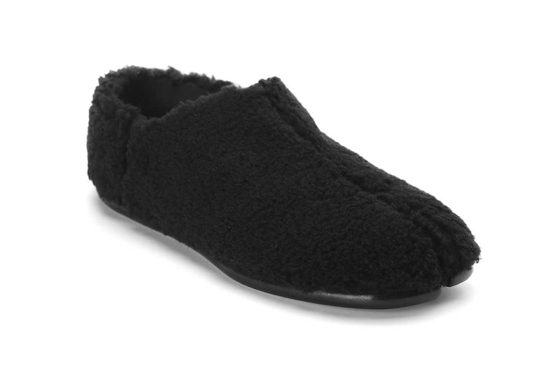 Maison Margiela Tabi Mocassin Black Synthetic Fleece Micro Leather Outsole Cleft Toe Designer Loafers Slippers Mules Cozy 