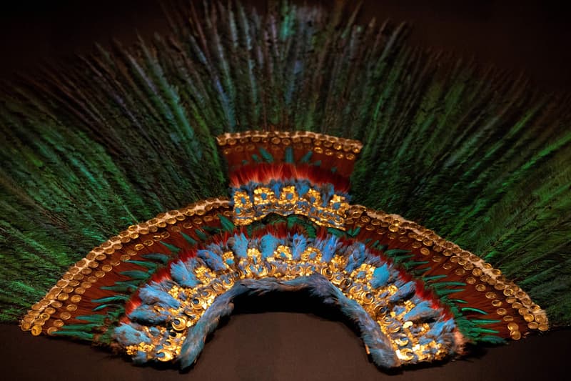 Mexico Requests Montezuma Feather Headdress Austria