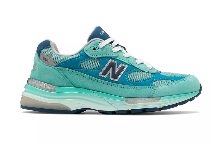 New Balance 992 Releases in a Refreshing Aqua Blue Colorway