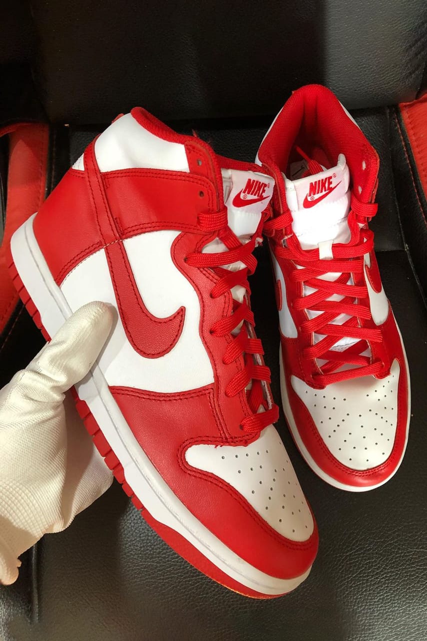 nike dunks high red and white