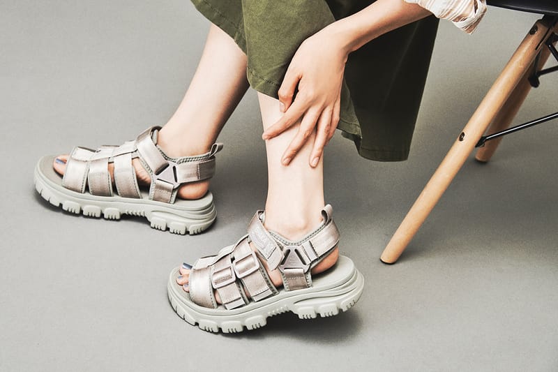 https%3A%2F%2Fhypebeast.com%2Fimage%2F2021%2F08%2Fshaka sandals spring summer 2021 release information 002