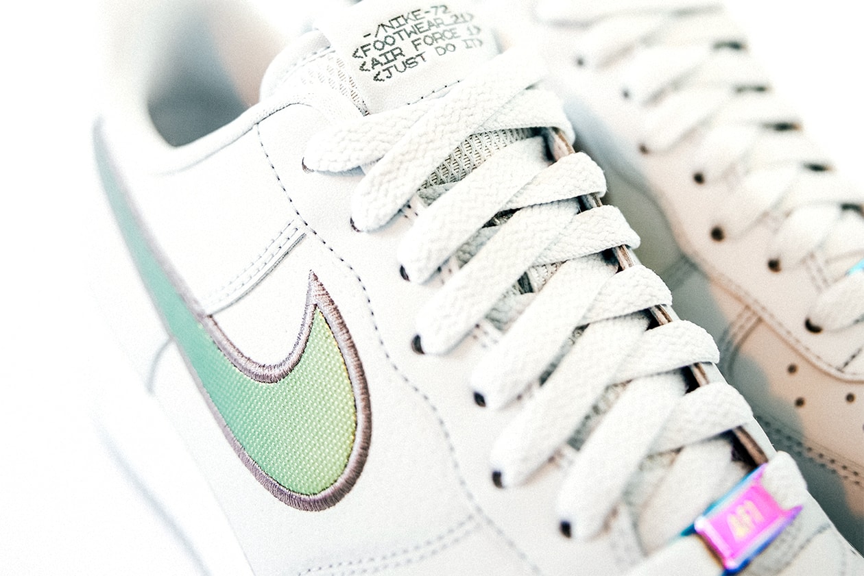 snipes nike air force 1 af1 sneakers footwear fashion exclusive limited edition lenticular iridescent collaboration white grey digital 