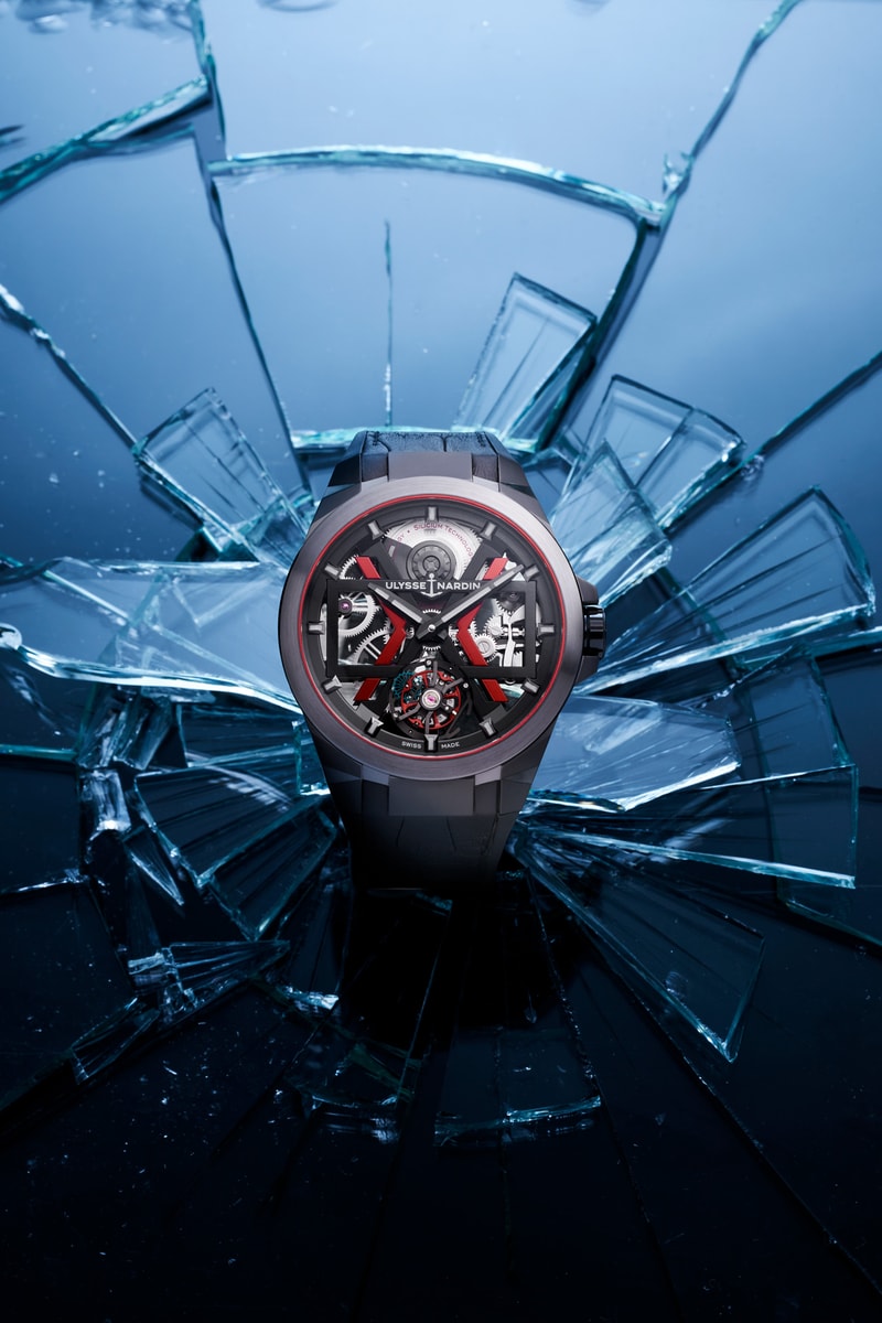 ulysse nardin carbonium 40% less environmental impact resistance-to-lightness ratio aeronautical pieces open-worked skeletonization X-ray three dimensional heart shape UN-371 caliber SKELETON X X collection BLAST fire ice photographer Carsten Peter four different satin-finish versions skeleton case rectangular frame, a 3-horned signature x marks spot 2.5 Hz ROSE GOLD BLAST, BLACK BLAST, WHITE BLAST and BLUE BLAST structured rubber, leather, velvet audacious technology future