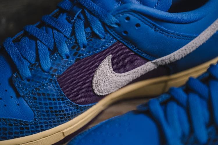 UNDEFEATED NIKE 5 on it pack Closer look collaboration release collection series hypebeast exclusive retro royal blue 5 MATERIALS 5 STRIKES 5 ON IT second chapter