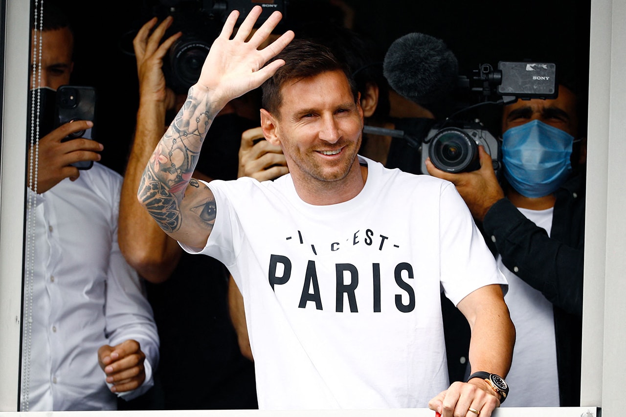 Messi Wears Gold Rolex Yacht-Master For Move to Paris