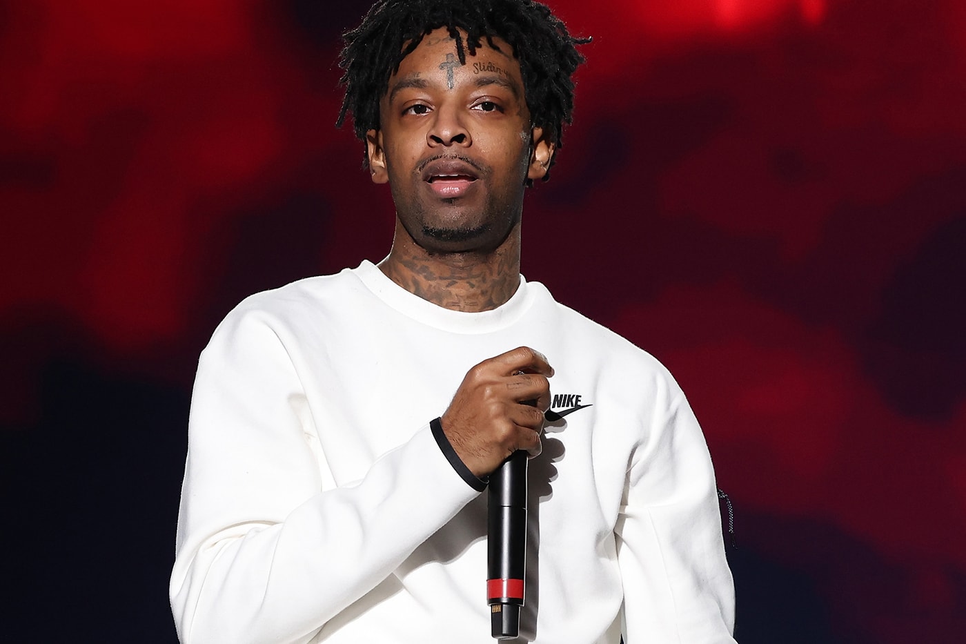 21Savage stepped out with a new look some saying looks very