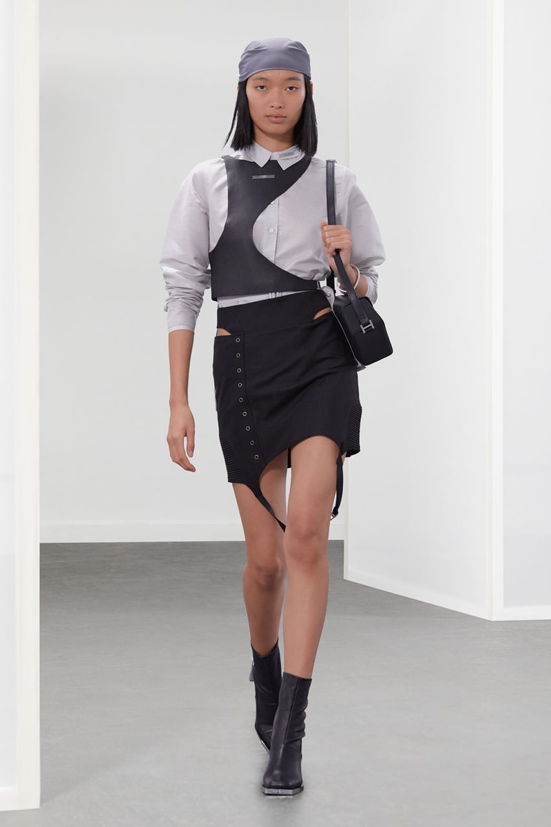 HELIOT EMIL’s SS22 Collection Continues Its Exploration of Form and Function Paris Fashion Week