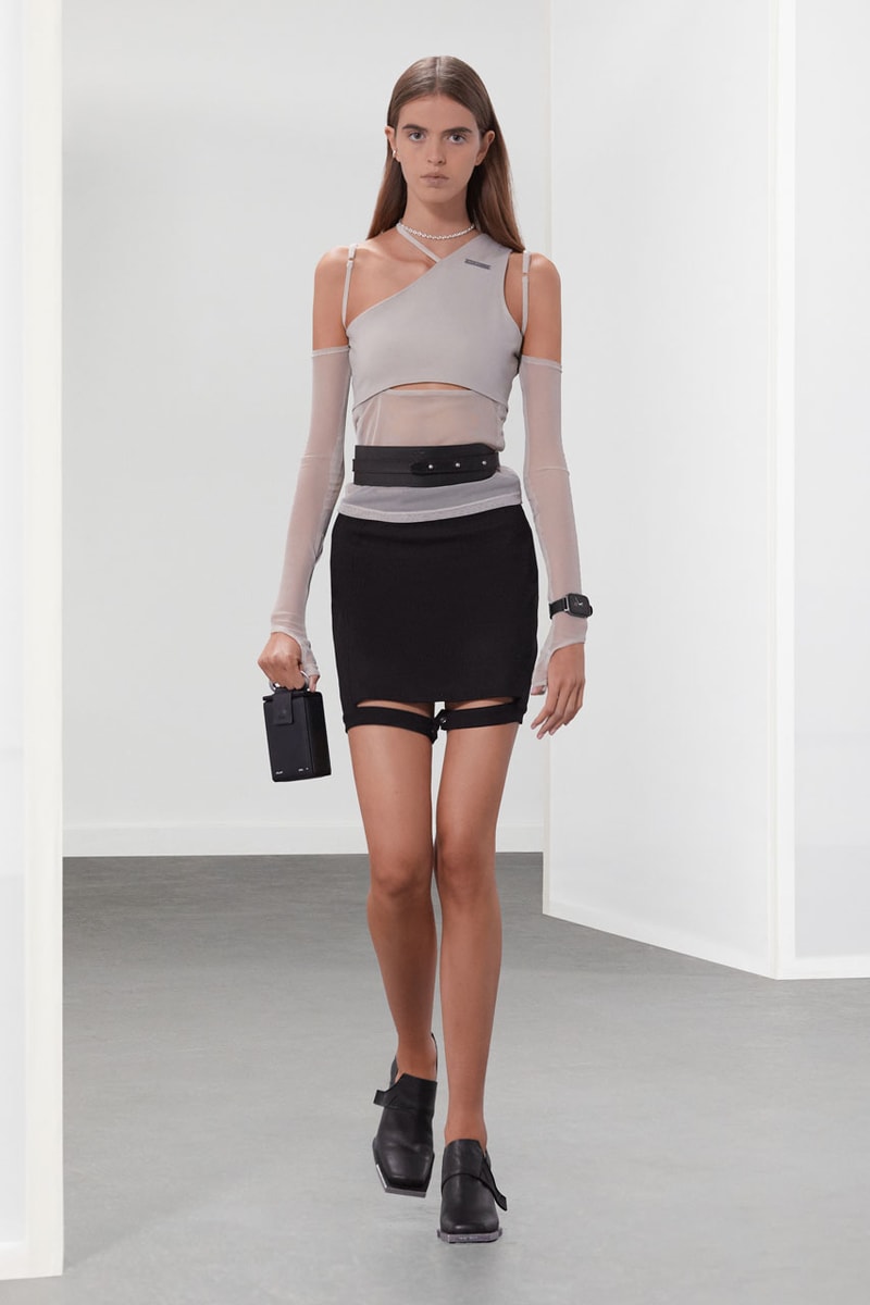 HELIOT EMIL’s SS22 Collection Continues Its Exploration of Form and Function Paris Fashion Week