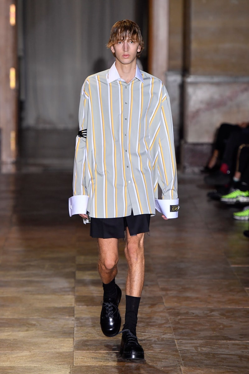 Raf Simons’ SS22 Collection Reimagines Gendered Silhouettes