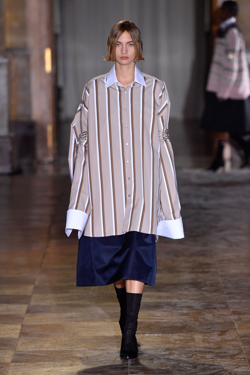 Raf Simons’ SS22 Collection Reimagines Gendered Silhouettes