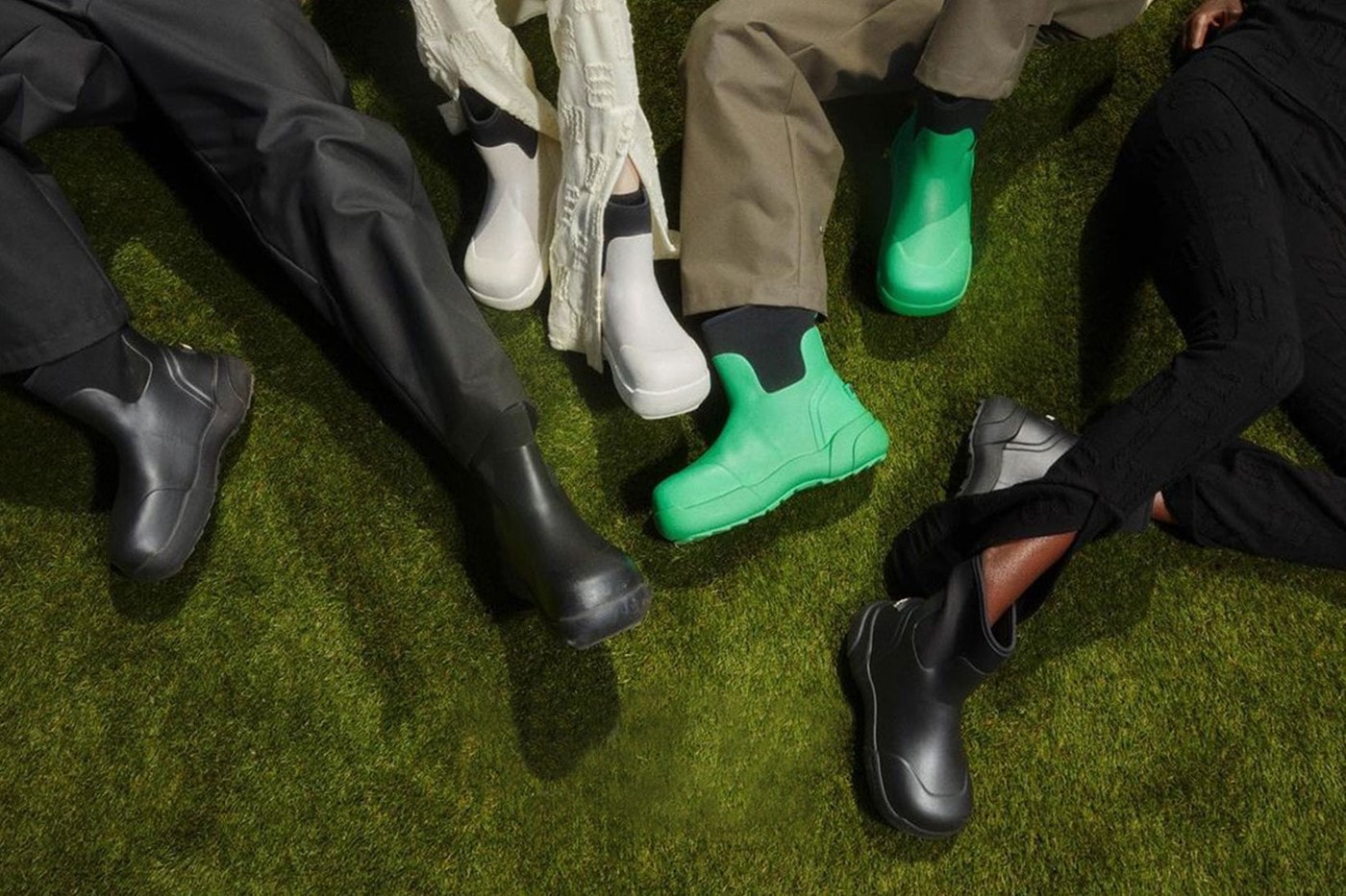 AMBUSH RUBBER BOOTS Fall/Winter 2021 Yoon Ahn Release Information Black Cream Green Bottega Veneta Puddle Boot First Look
