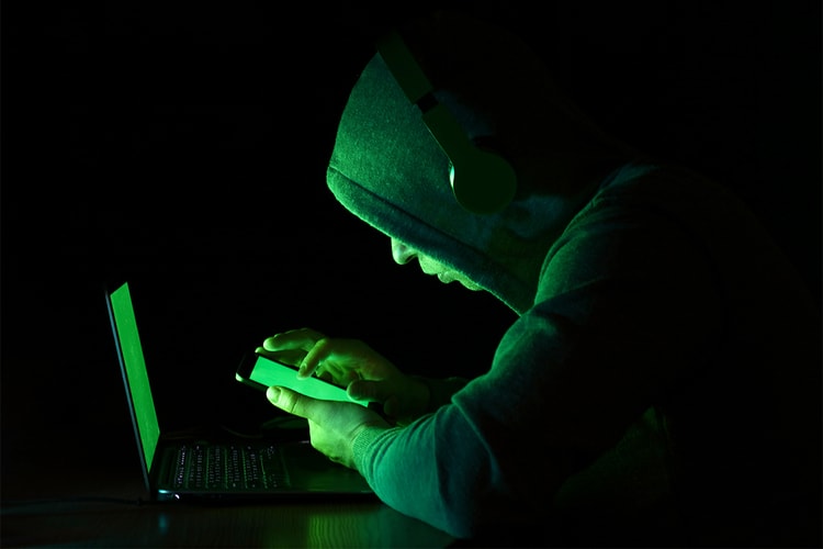 Man Sentenced to 12 Years in Prison After Unlocking 1.9 Million AT&T Phones