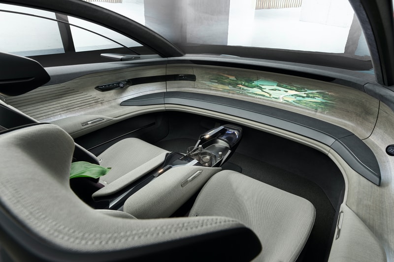 Audi Grandsphere Concept Redefines the Future of Luxury EVs audi skysphere electric vehicles self-driving automated driver german automaker concept cars living room on wheels