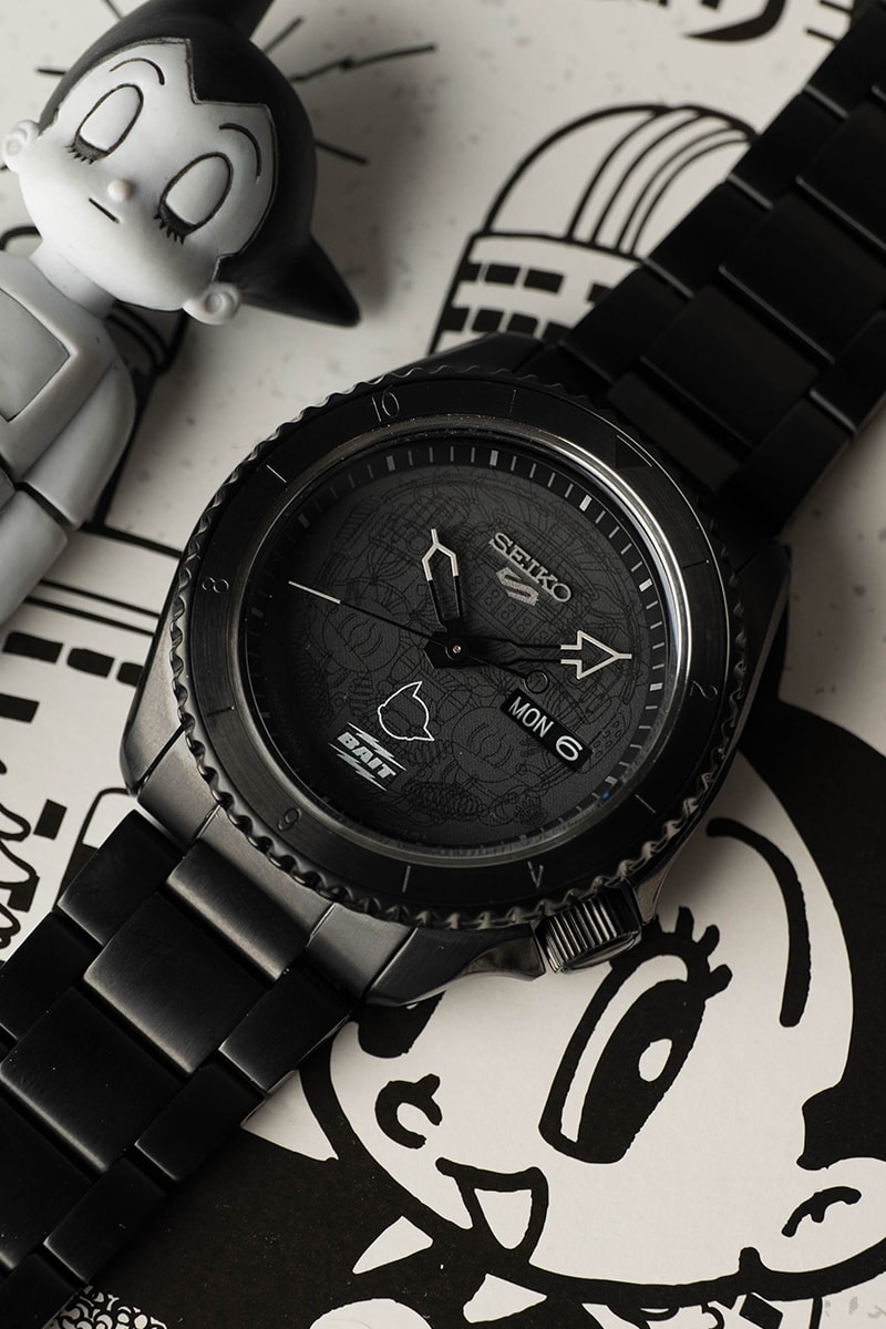 bait astro boy seiko 2000 units limited edition numbered case back circuit artwork glow in the dark skeleton hand coin edge sbsa147 srph45j8 460 53900 usd yen 42.55mm packaging gift release info