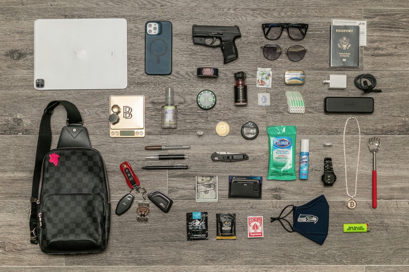 Essentials Ben Baller celebrity jeweler entrepreneur Ben baller sharpie 10x Professional jewelry loupe dude wipes human made porsche taycan mclaren senna  back scratcher ben baller did the chain cash money clip  retro superfuture dogecoin bitcoin product spread