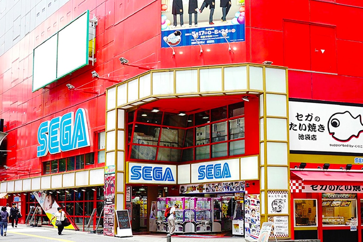 Fans Fill the Streets of Tokyo To Say Goodbye to Iconic Sega Arcade sonic sega ikebukuro gigo japan arcade 