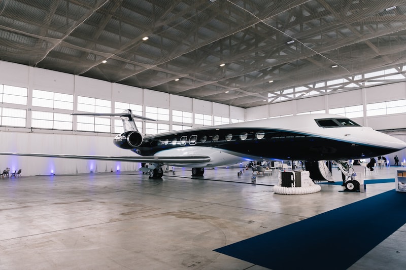 Gulfstream G700 Sets Two Transatlantic Records 