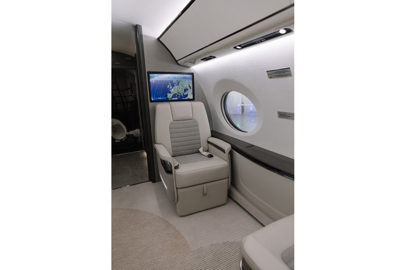 Gulfstream G700 Sets Two Transatlantic Records 