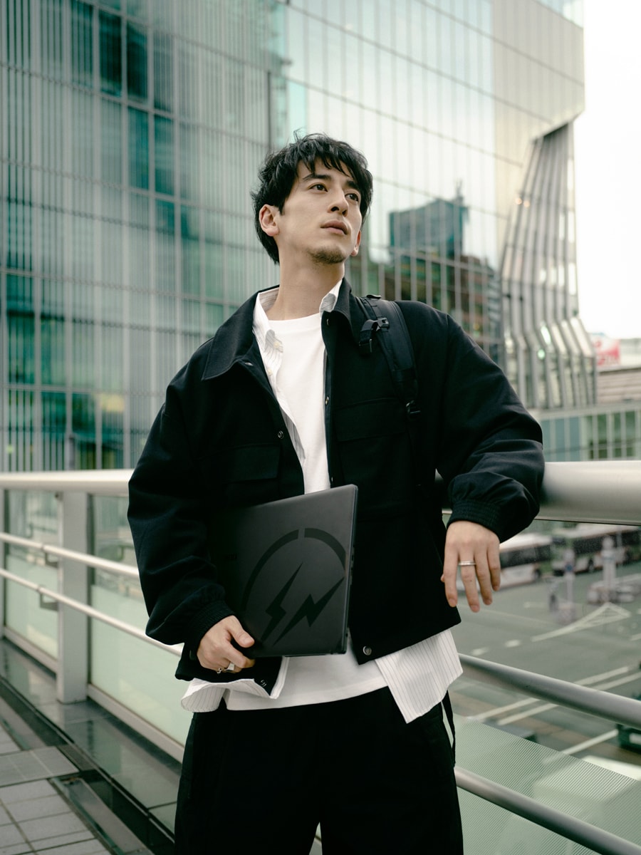 streetwear laptop computer creator slashie creatives japanes architecture skyline shadows