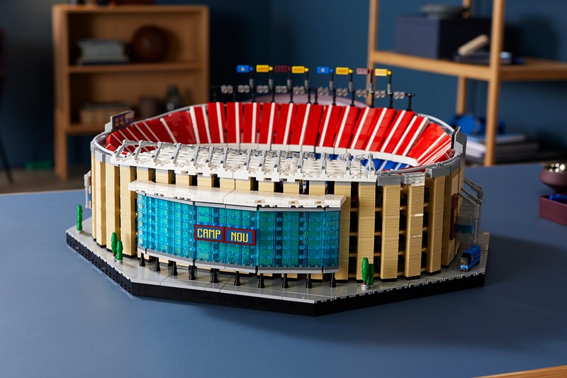 LEGO Camp Nou FC Barcelona Set football soccer sports minifugures toys 