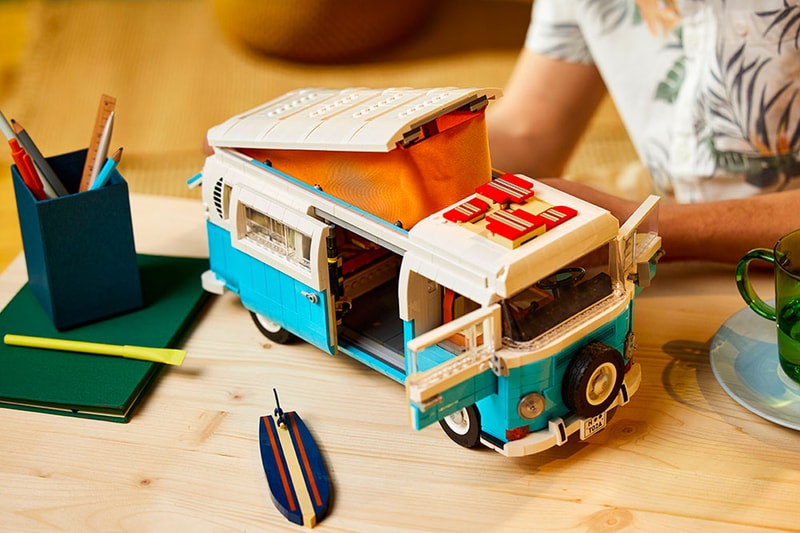 lego bricks model collectible toys volkswagen type 2 camper van kit hbx t2 10279