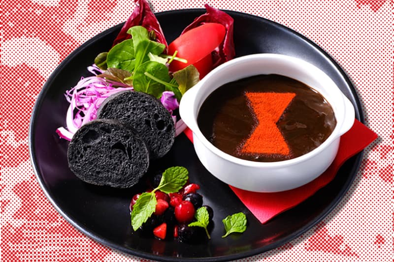 Marvel Cafe Pop-Up Osaka September 2021 Spirit-lifting Paprikash Queens’ #1 Chicken Sandwich Black Widow: Jet Black Squid Ink Gratin Iron Man: Sunset Donut and Bagel Sandwich wandavision spider man avengers Captain America: American Tomato Pasta Thor Hammer Fallen in the Desert Curry