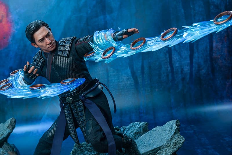 Marvel Shang-Chi and the Legend of the Ten Rings Hot Toys Figurines lifelike figures simu liu tony leung mcu marvel cinematic universe